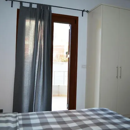 View Apartamento *